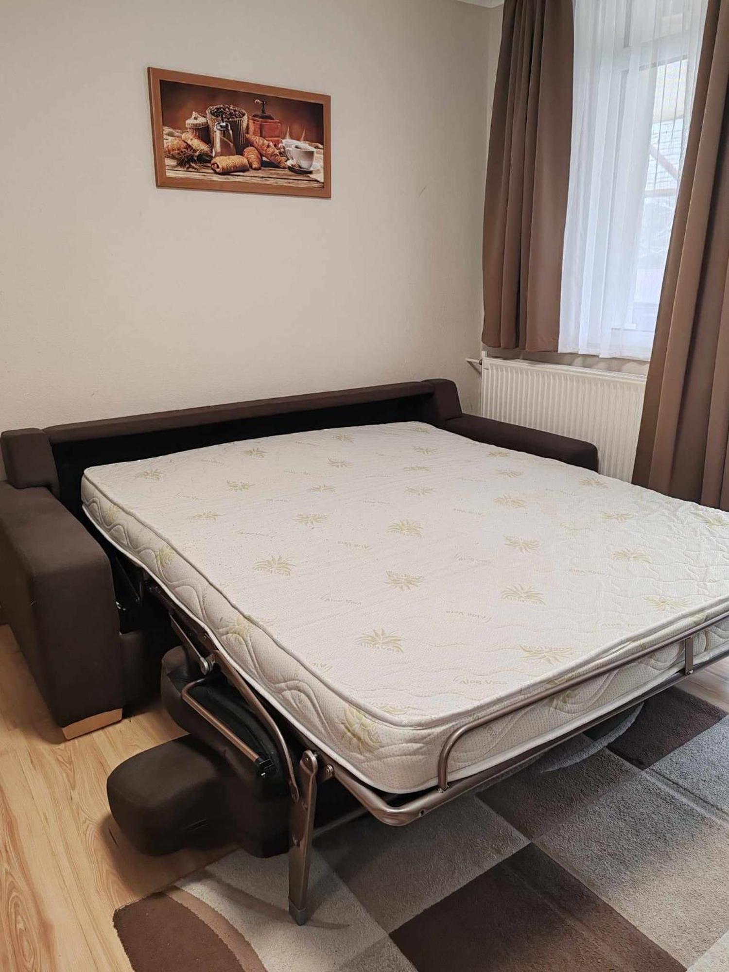 To Apartman Gunarasfuerdo Dombóvár Exterior foto